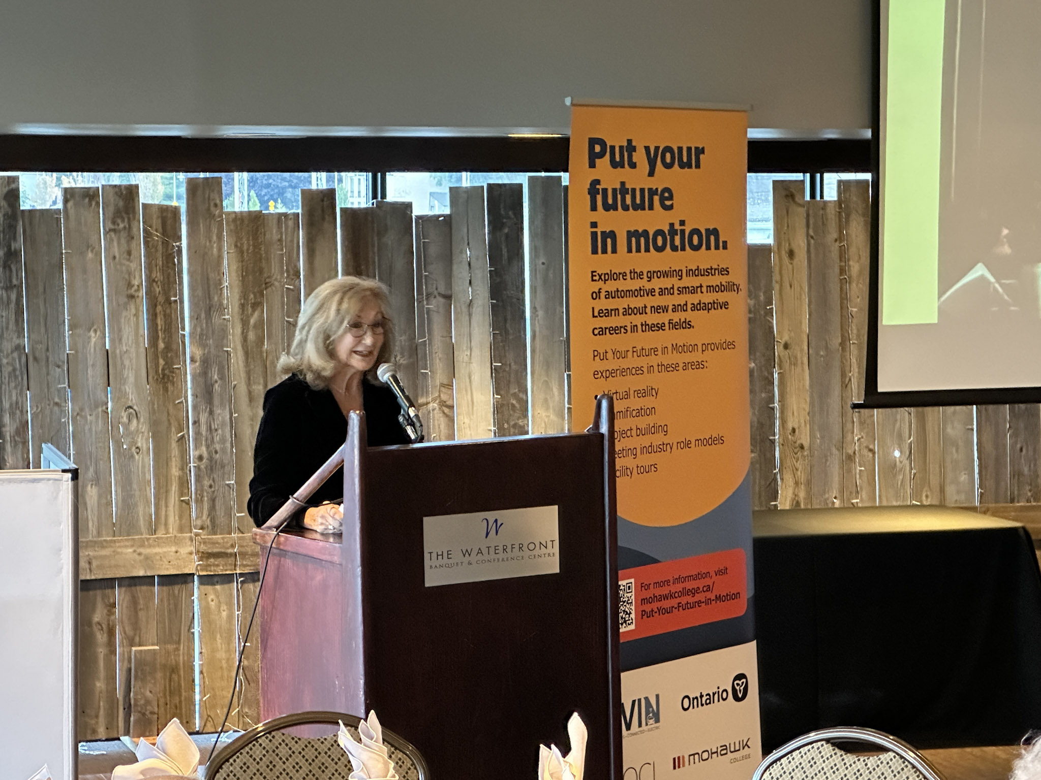 Hamilton Transportation Club Focuses on Trucking’s Future at Fall Address Event